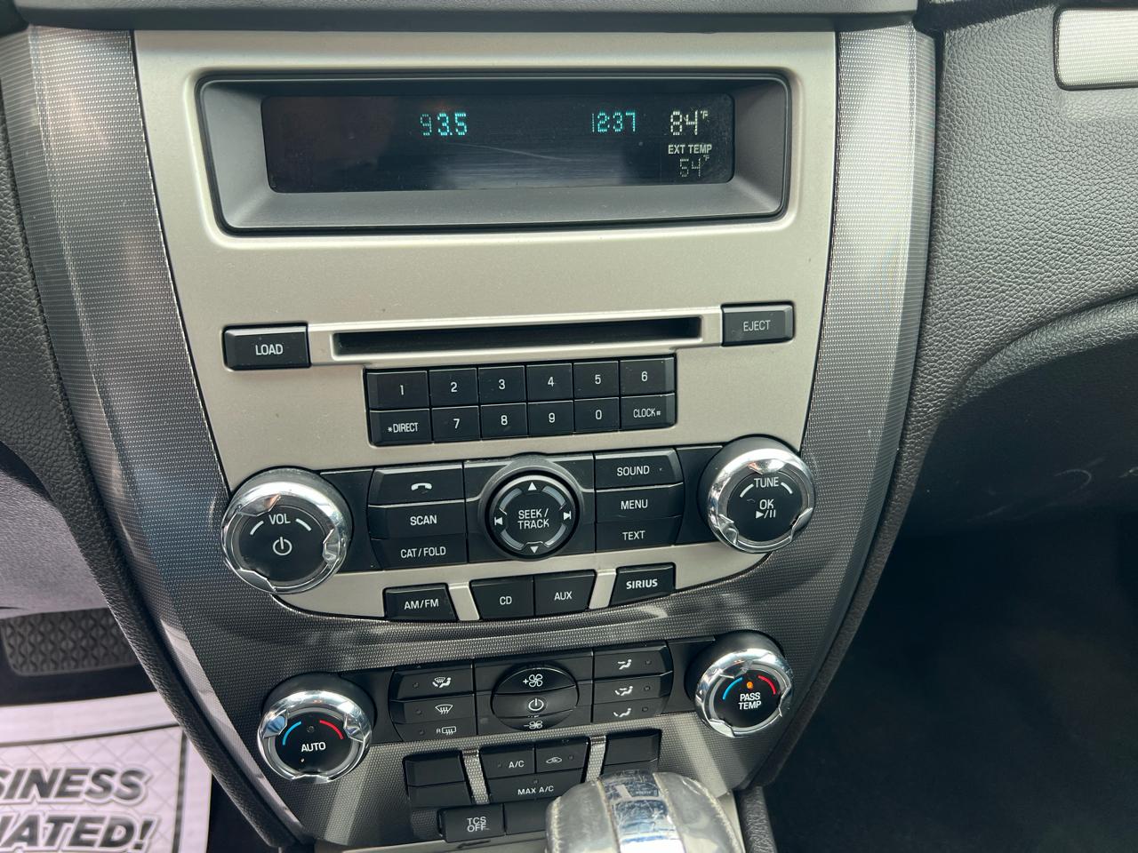 Ford Fusion 4dr Sdn SEL FWD 2011