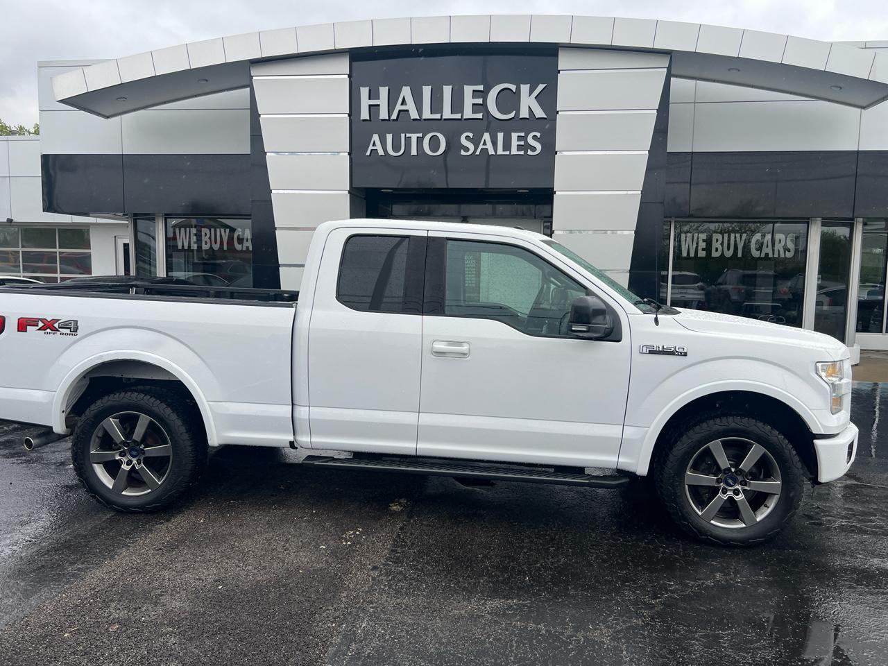 2016 Ford F-150 4WD SuperCab 145" FX4