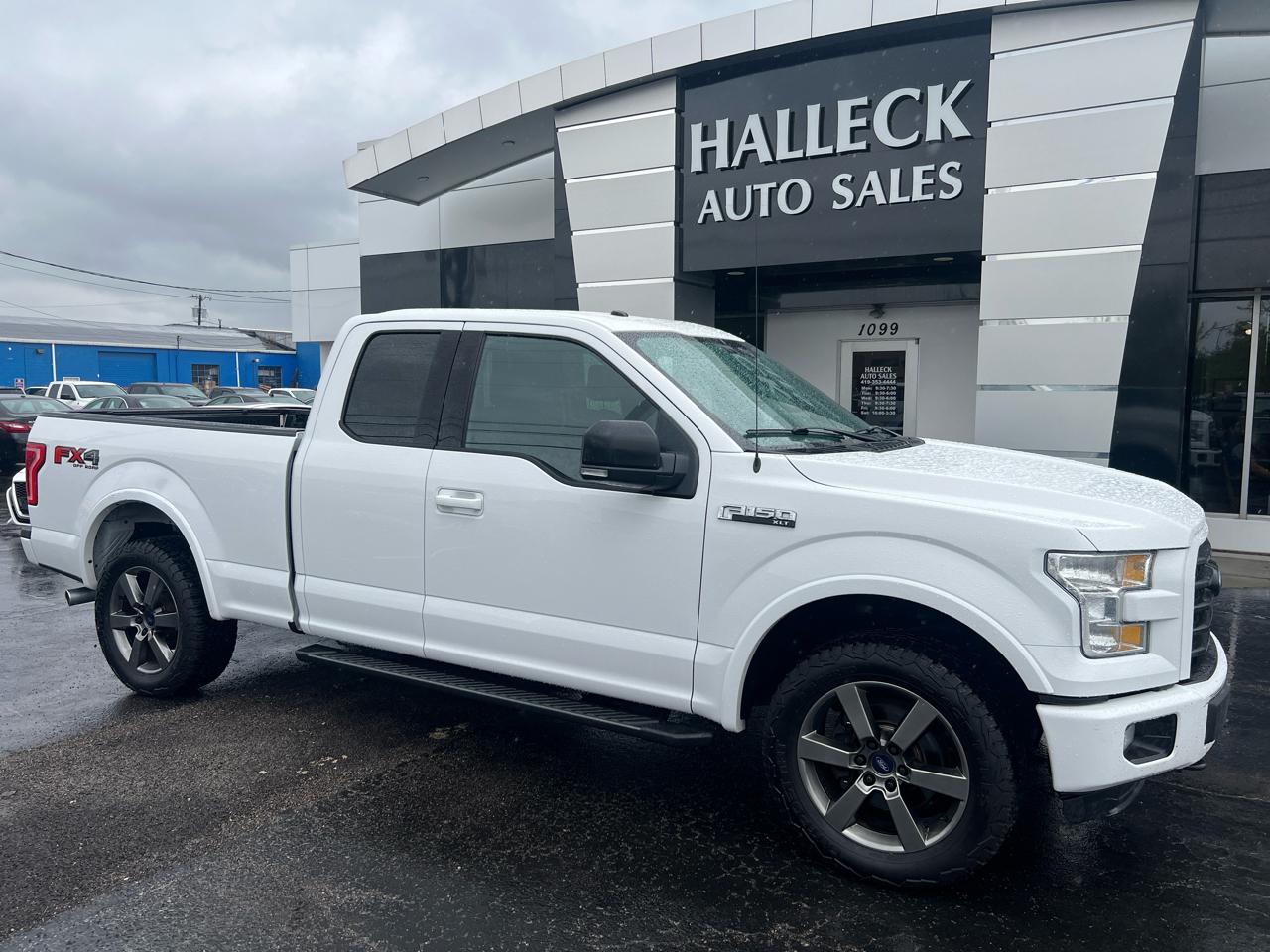 Ford F-150 4WD SuperCab 145" FX4 2016