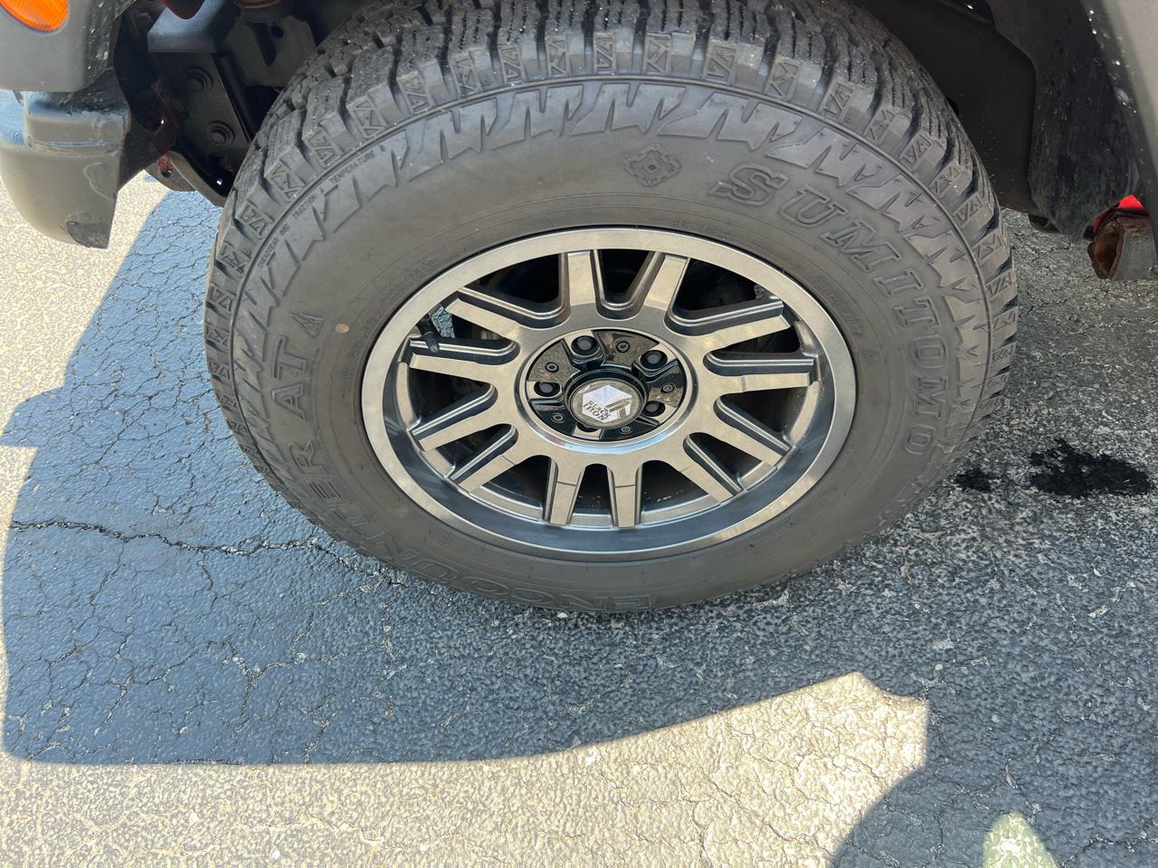 Jeep Wrangler Unlimited 4WD 4dr Sahara 2013