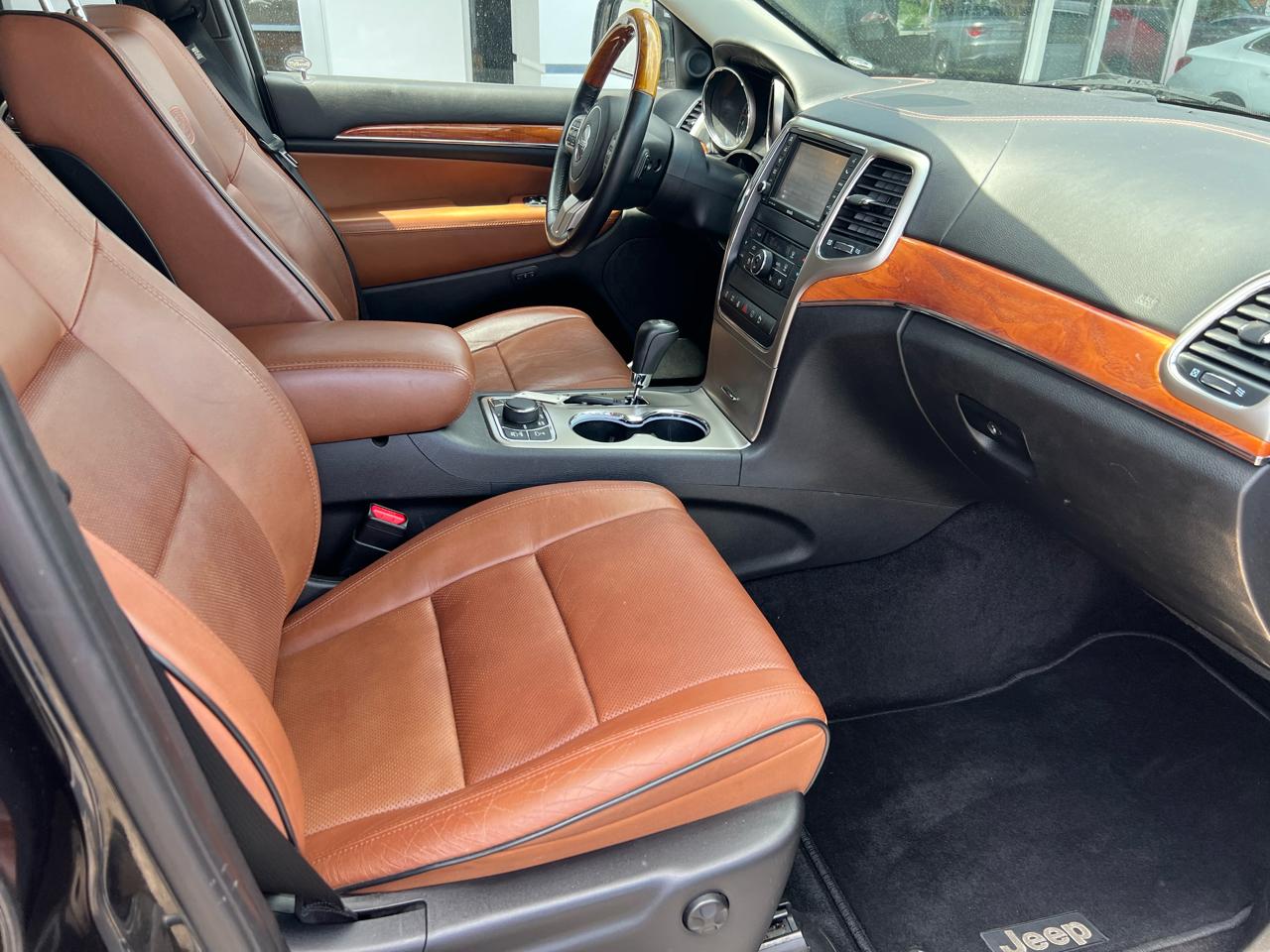 Jeep Grand Cherokee 4WD 4dr Overland 2013