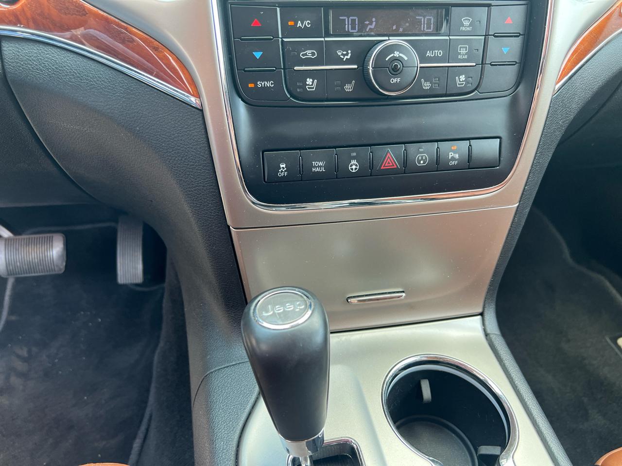 Jeep Grand Cherokee 4WD 4dr Overland 2013