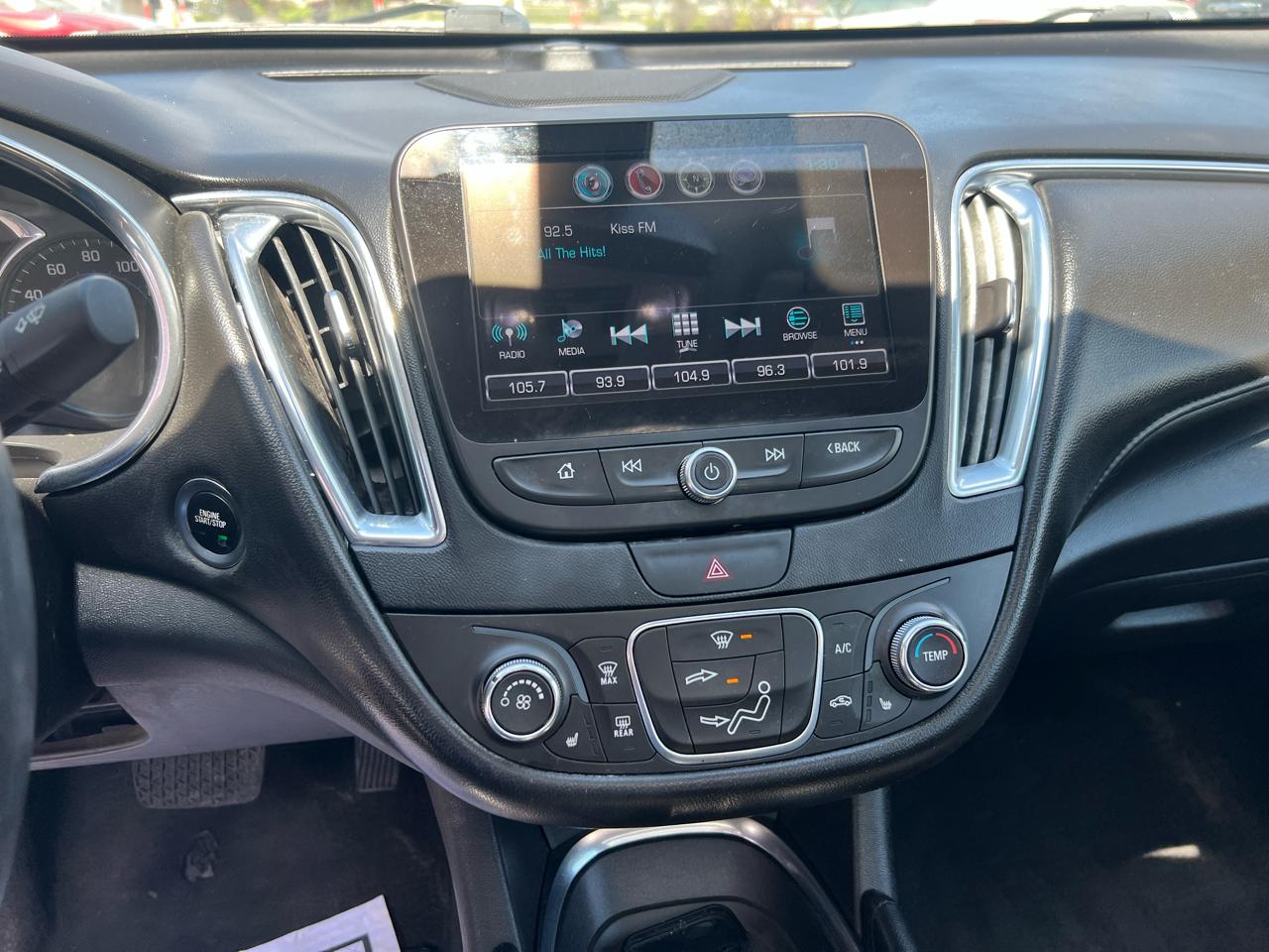 Chevrolet Malibu 4dr Sdn LT w/1LT 2017