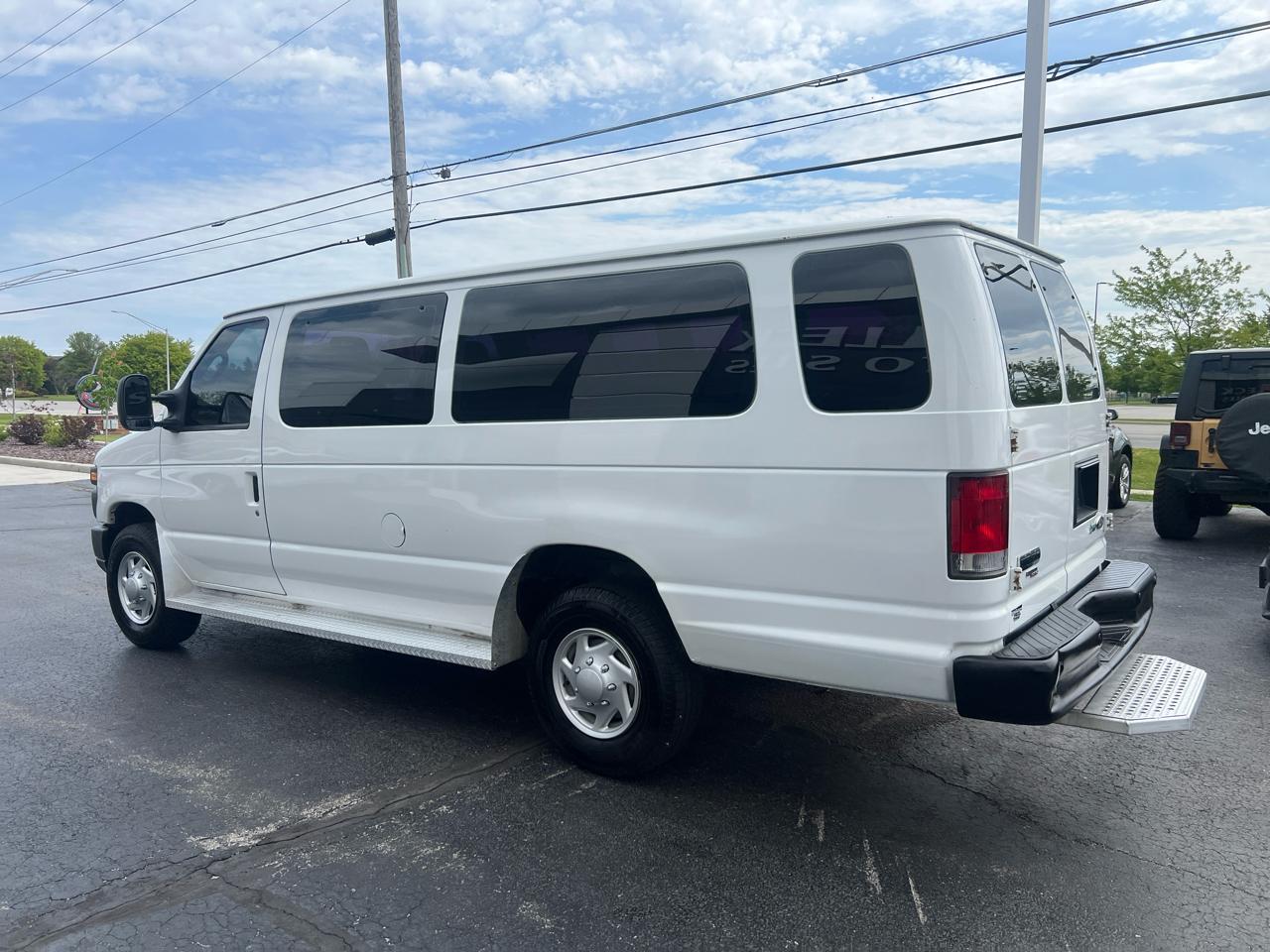 Ford Econoline Cargo Van E-350 Super Duty Ext Commercial 2014