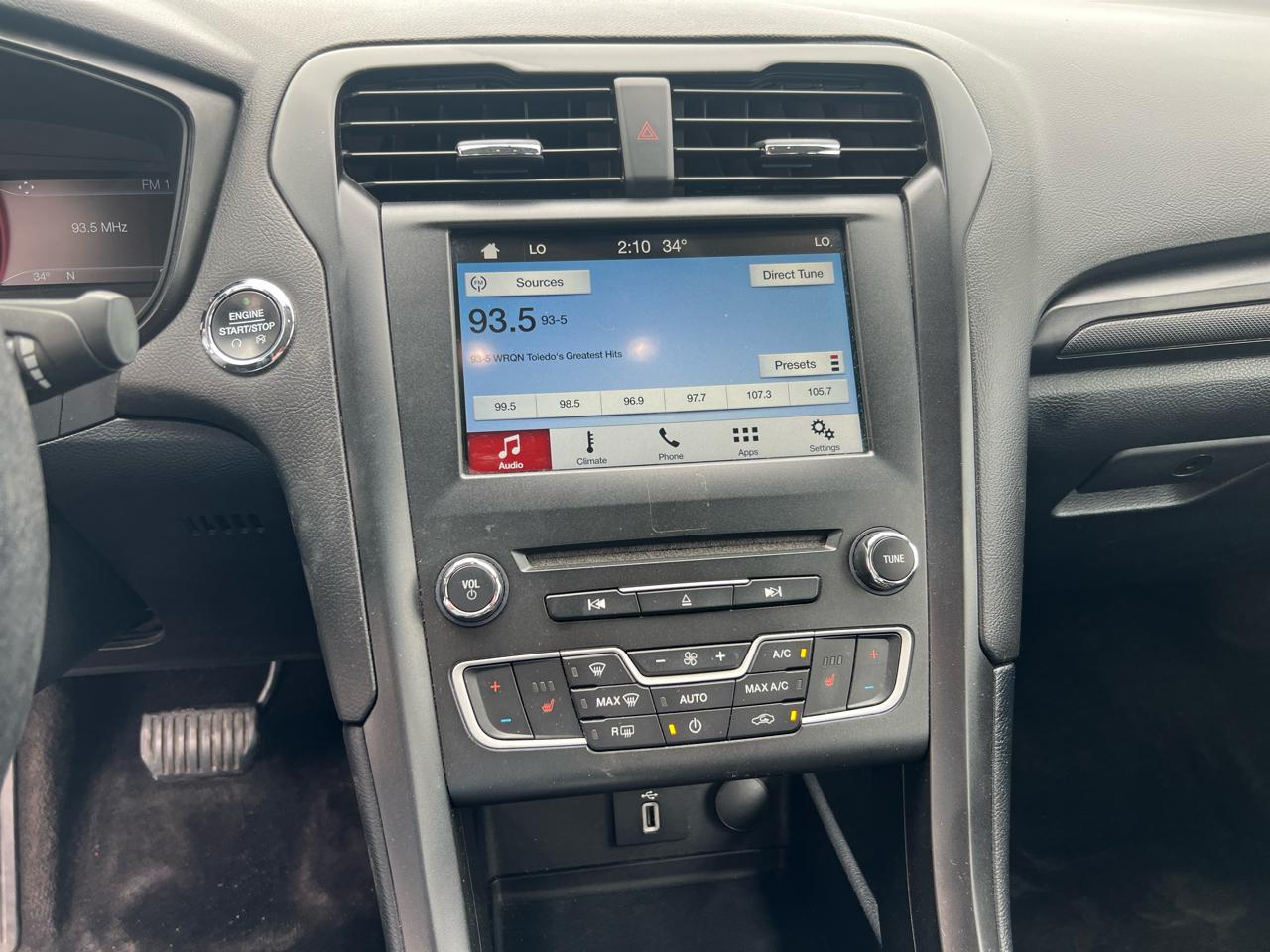 Ford Fusion SE FWD 2018