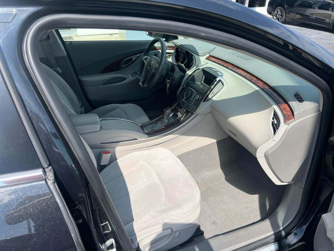 Buick LaCrosse 4dr Sdn FWD w/1SB 2012