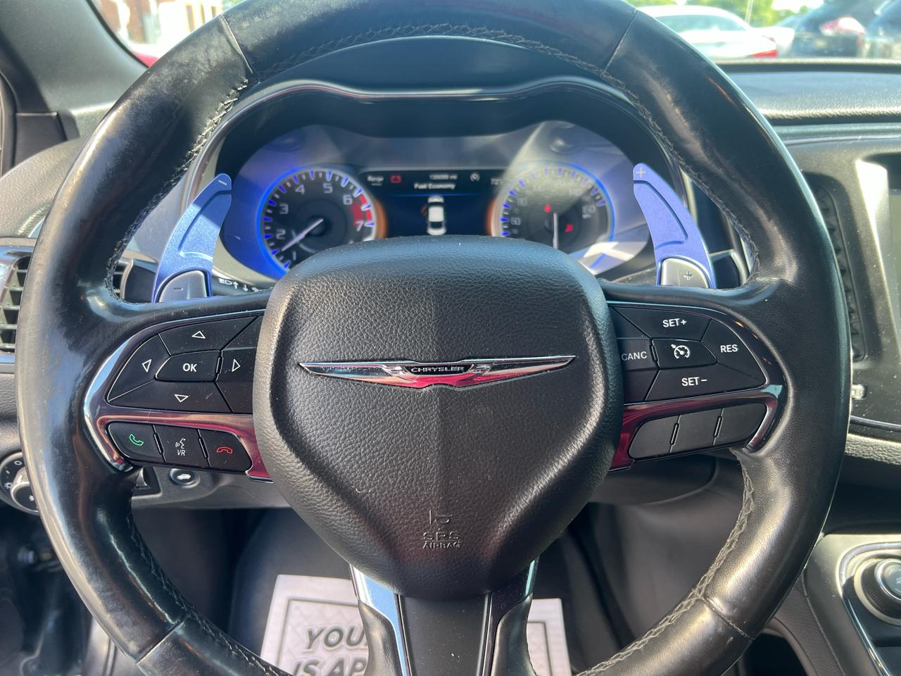 Chrysler 200 4dr Sdn S AWD 2016