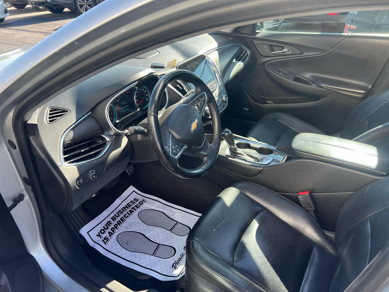 Chevrolet Malibu 4dr Sdn LT w/1LT 2017