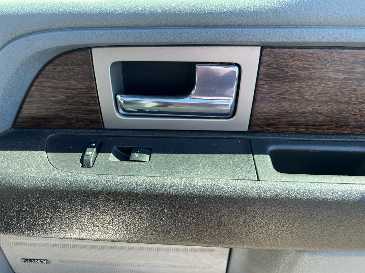 Ford F-150 4WD SuperCrew 145" King Ranch 2014