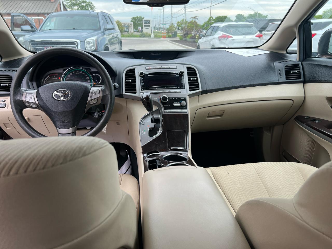 Toyota Venza 4dr Wgn V6 AWD (Natl) 2011