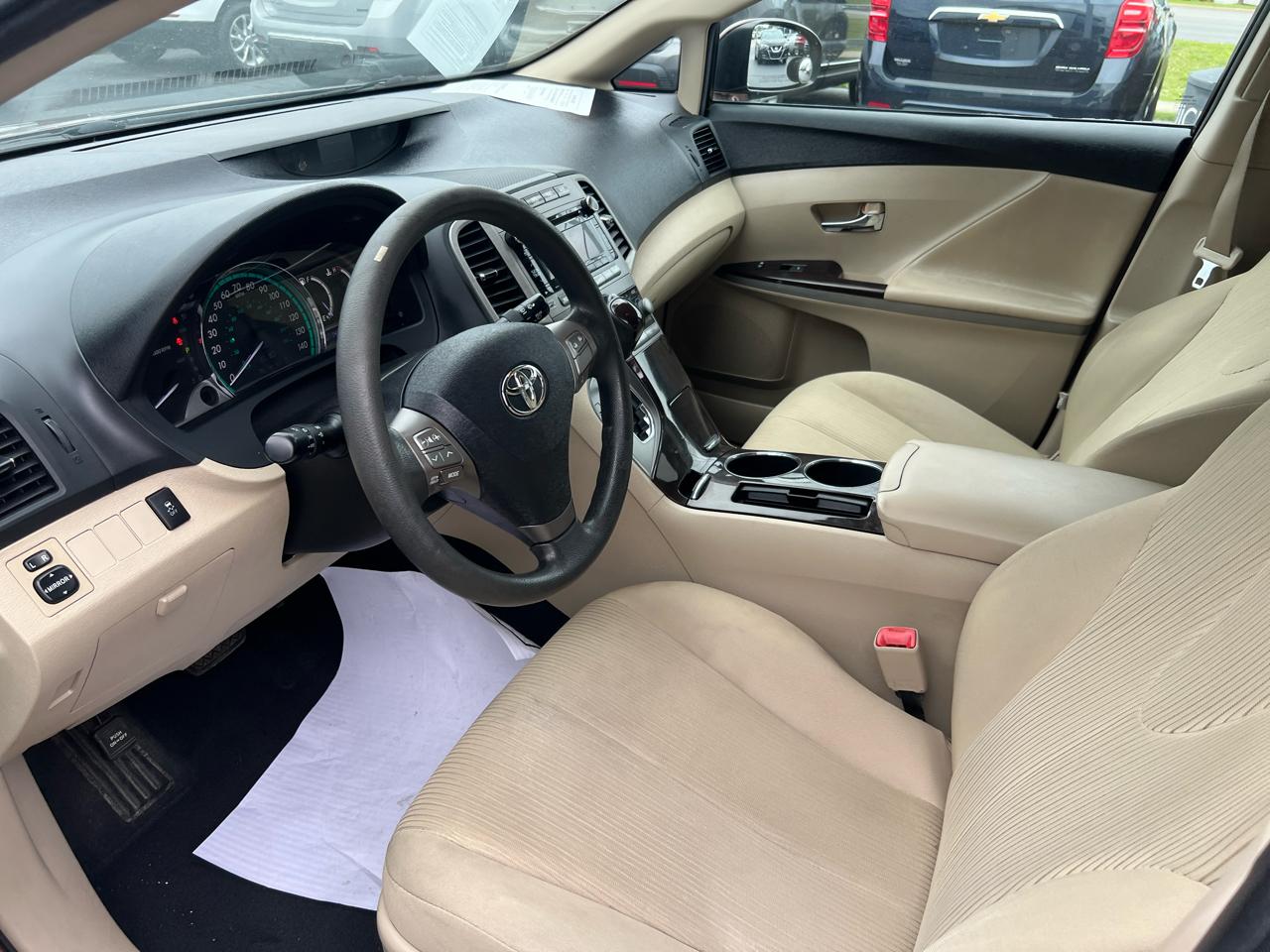 Toyota Venza 4dr Wgn V6 AWD (Natl) 2011