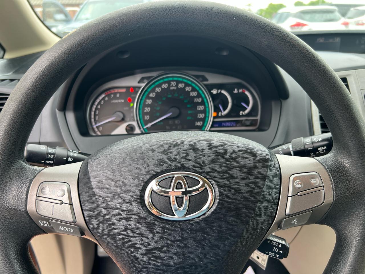 Toyota Venza 4dr Wgn V6 AWD (Natl) 2011