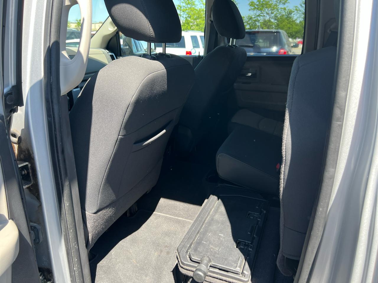 Dodge Ram 1500 4WD Quad Cab 140.5" TRX 2010