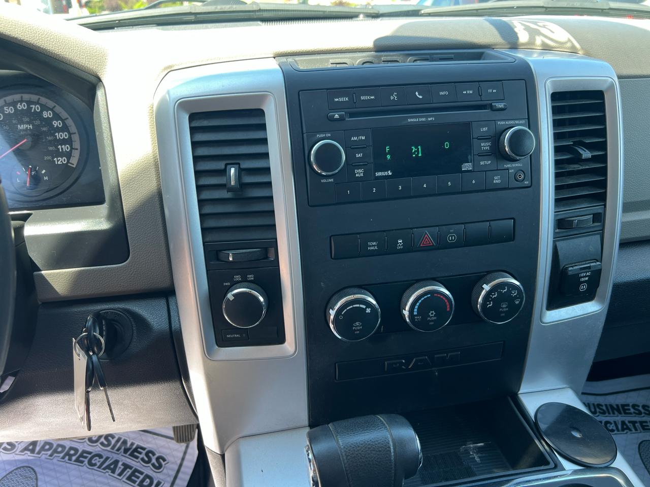 Dodge Ram 1500 4WD Quad Cab 140.5" TRX 2010