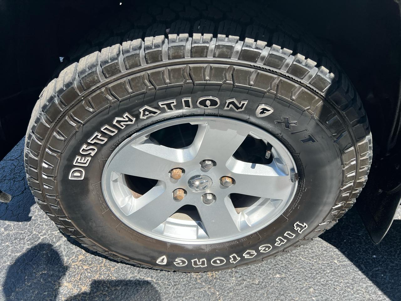 Dodge Ram 1500 4WD Quad Cab 140.5" TRX 2010