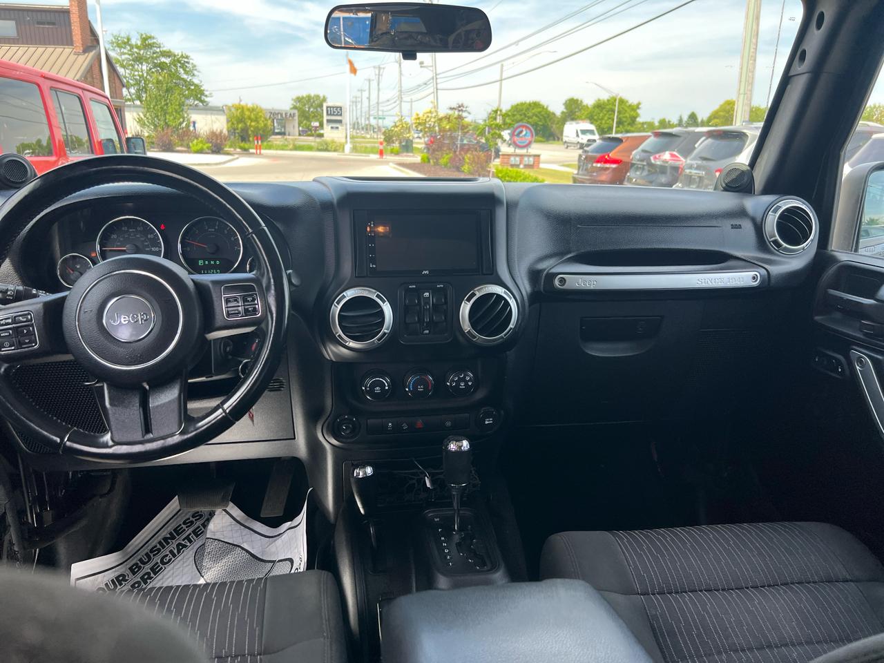 Jeep Wrangler Unlimited 4WD 4dr Sahara 2011
