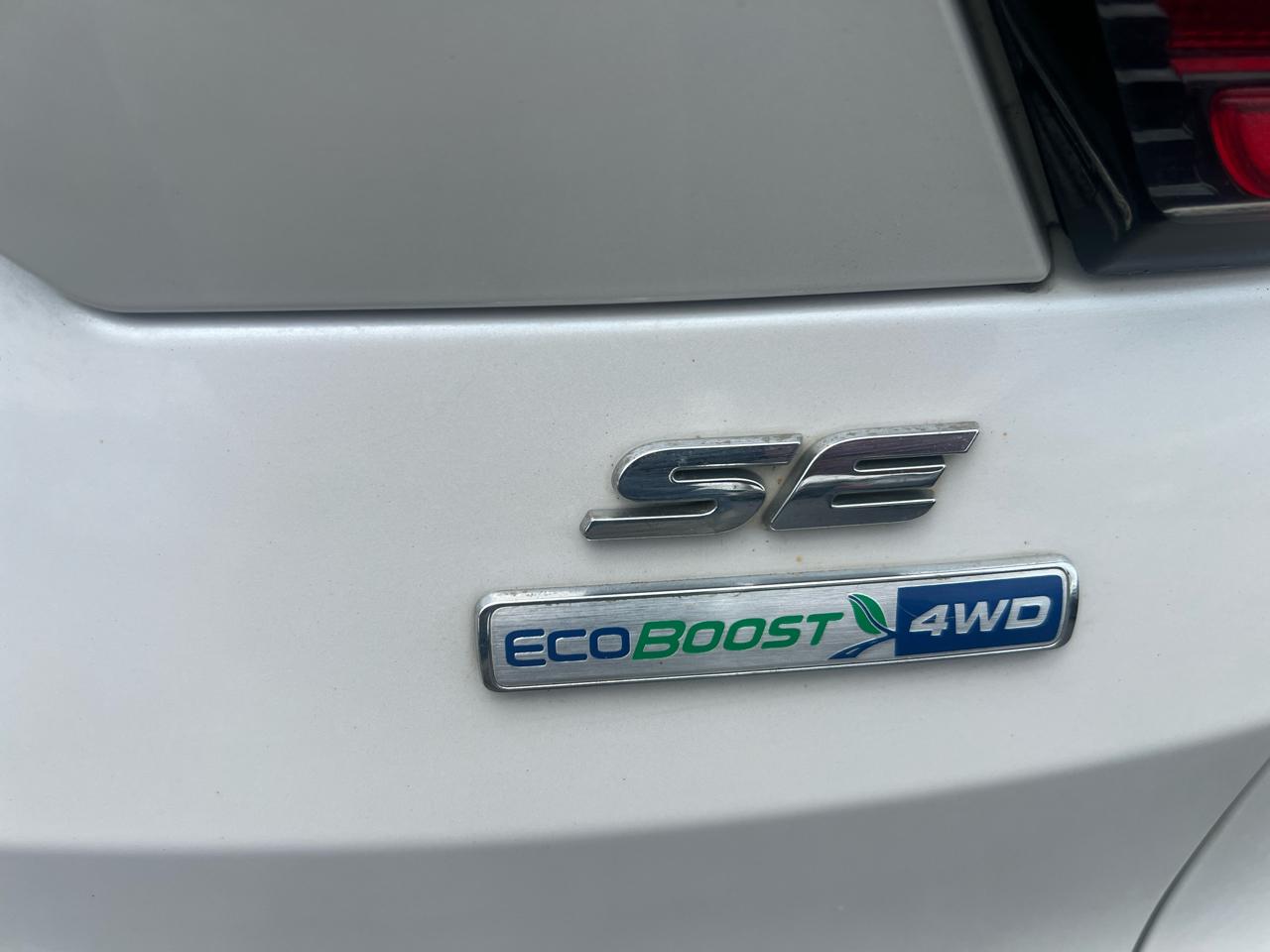 Ford Escape SE 4WD 2017
