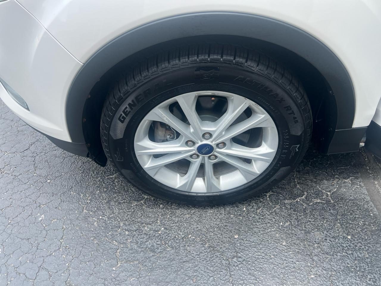 Ford Escape SE 4WD 2017