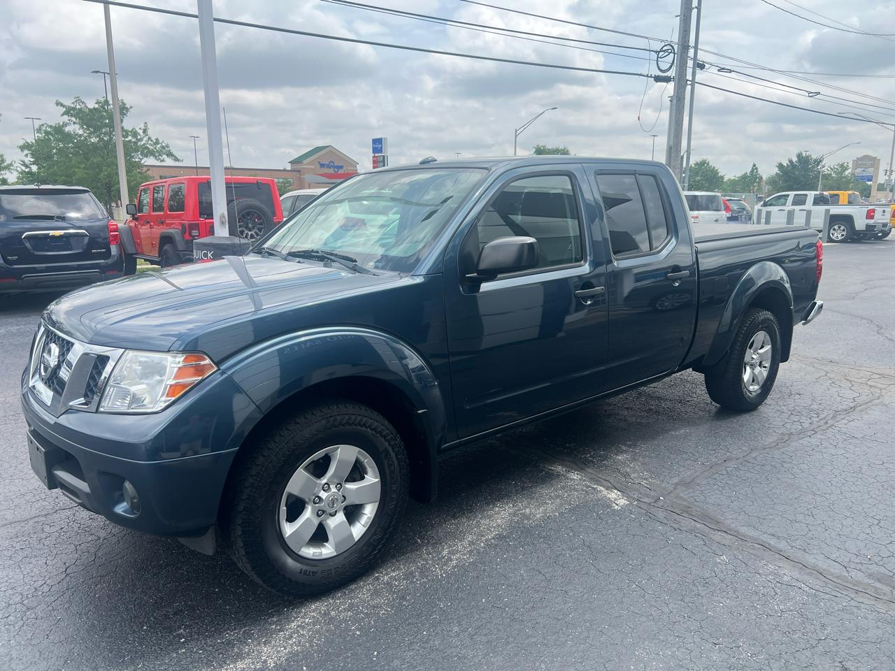 Nissan Frontier 4WD Crew Cab LWB Auto SV 2013