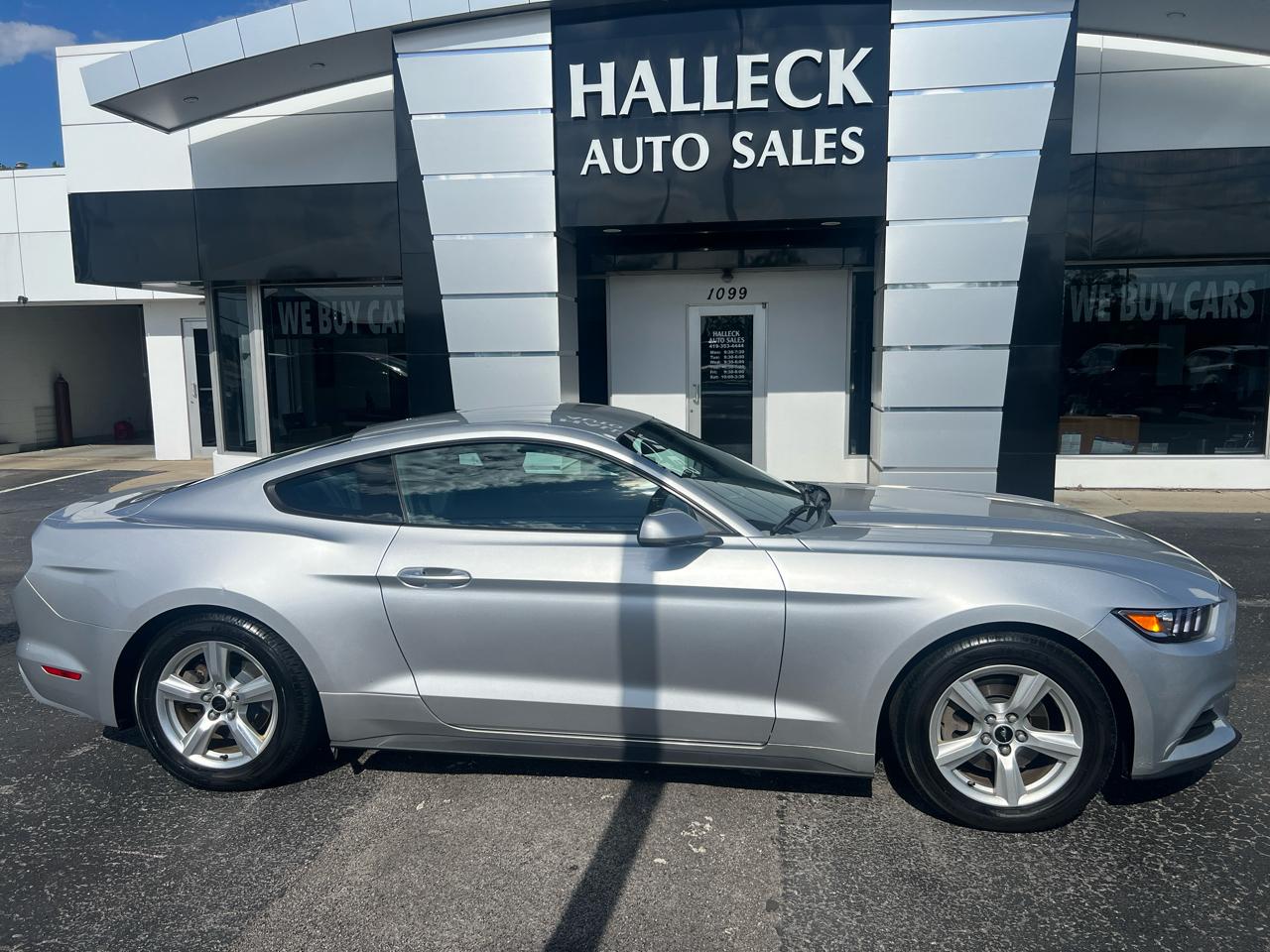 Ford Mustang V6 Fastback 2017