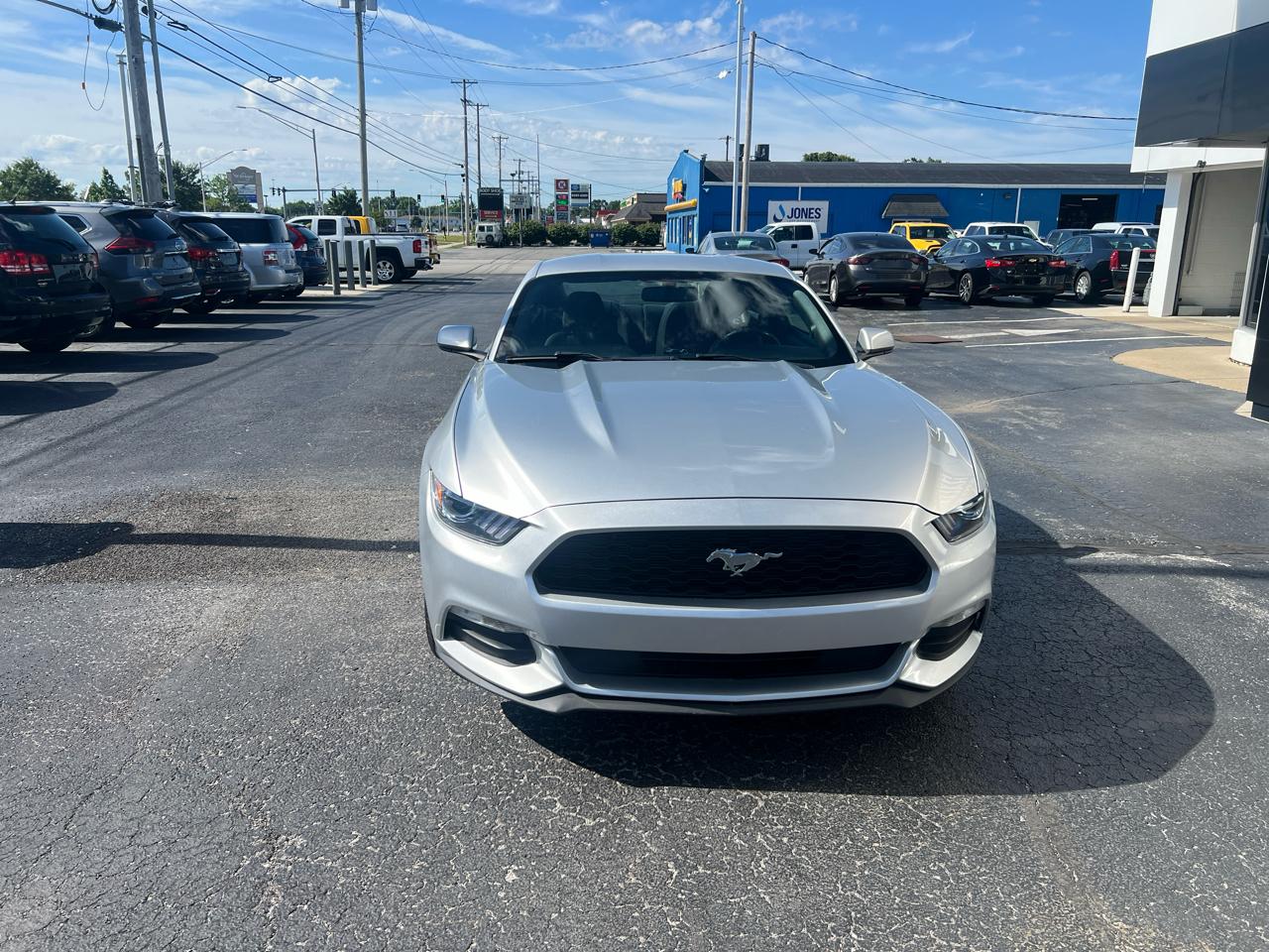 Ford Mustang V6 Fastback 2017