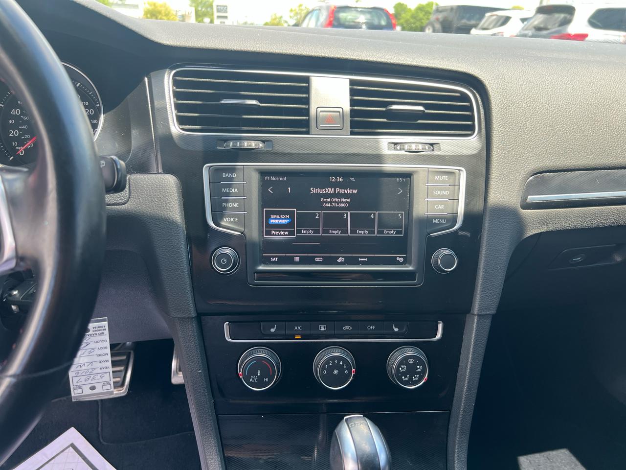 Volkswagen Golf GTI 4dr HB DSG Autobahn 2016