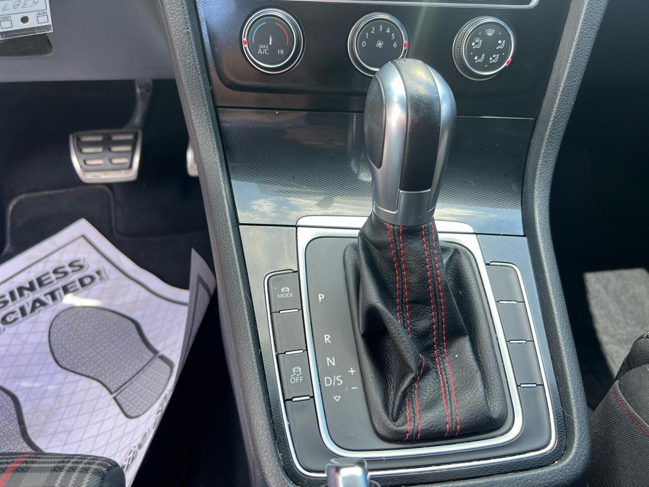 Volkswagen Golf GTI 4dr HB DSG Autobahn 2016