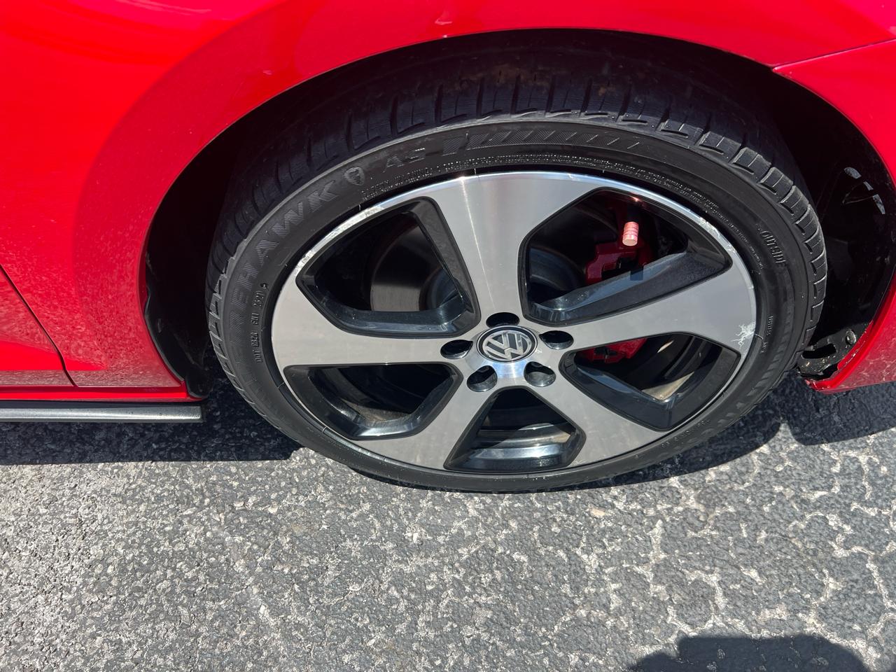 Volkswagen Golf GTI 4dr HB DSG Autobahn 2016