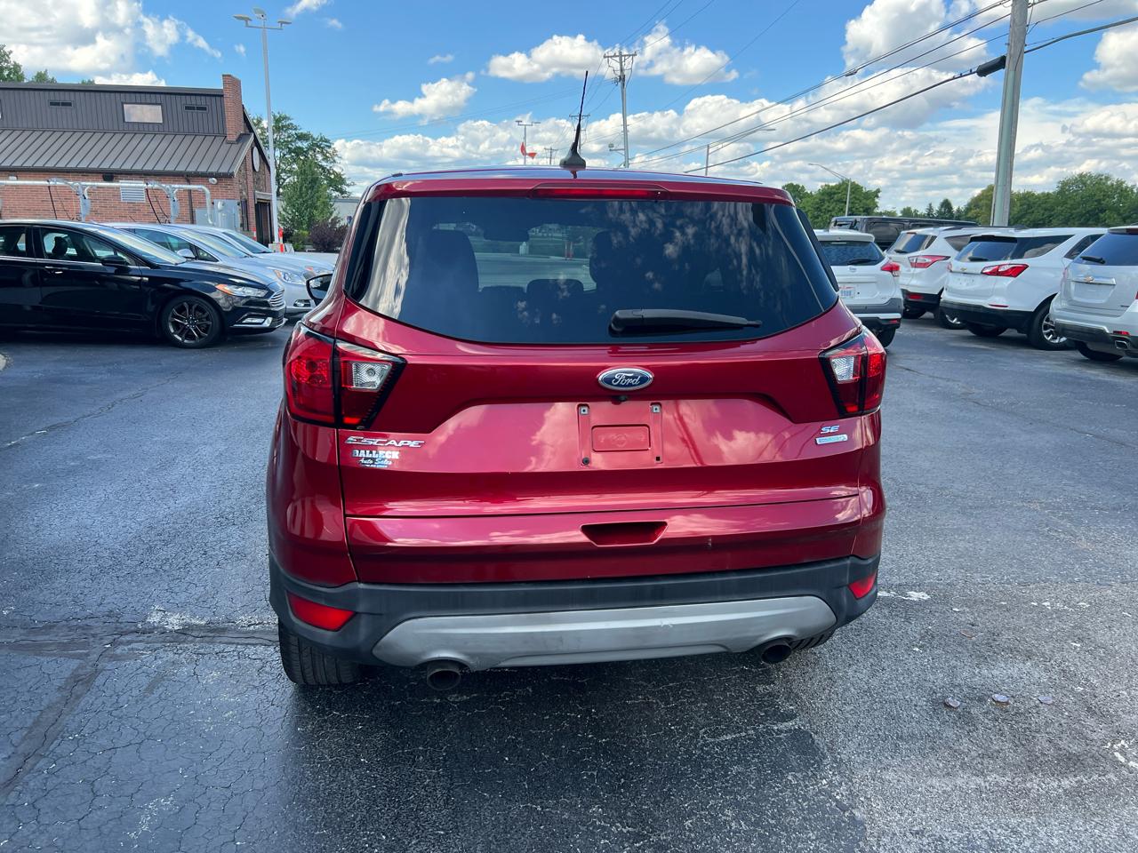 Ford Escape SE FWD 2019