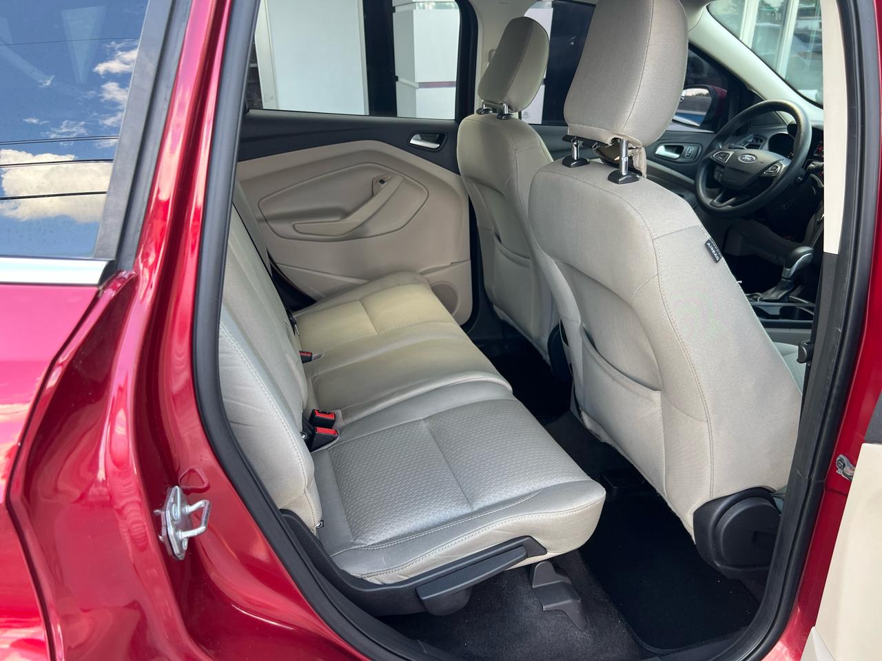 Ford Escape SE FWD 2019