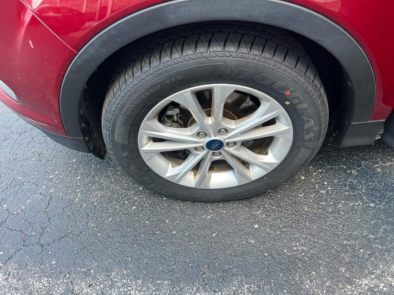 Ford Escape SE FWD 2019