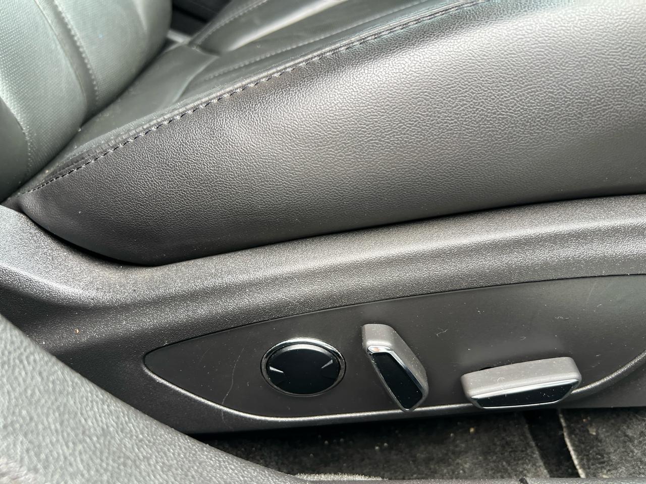 Lincoln MKZ 4dr Sdn FWD 2013
