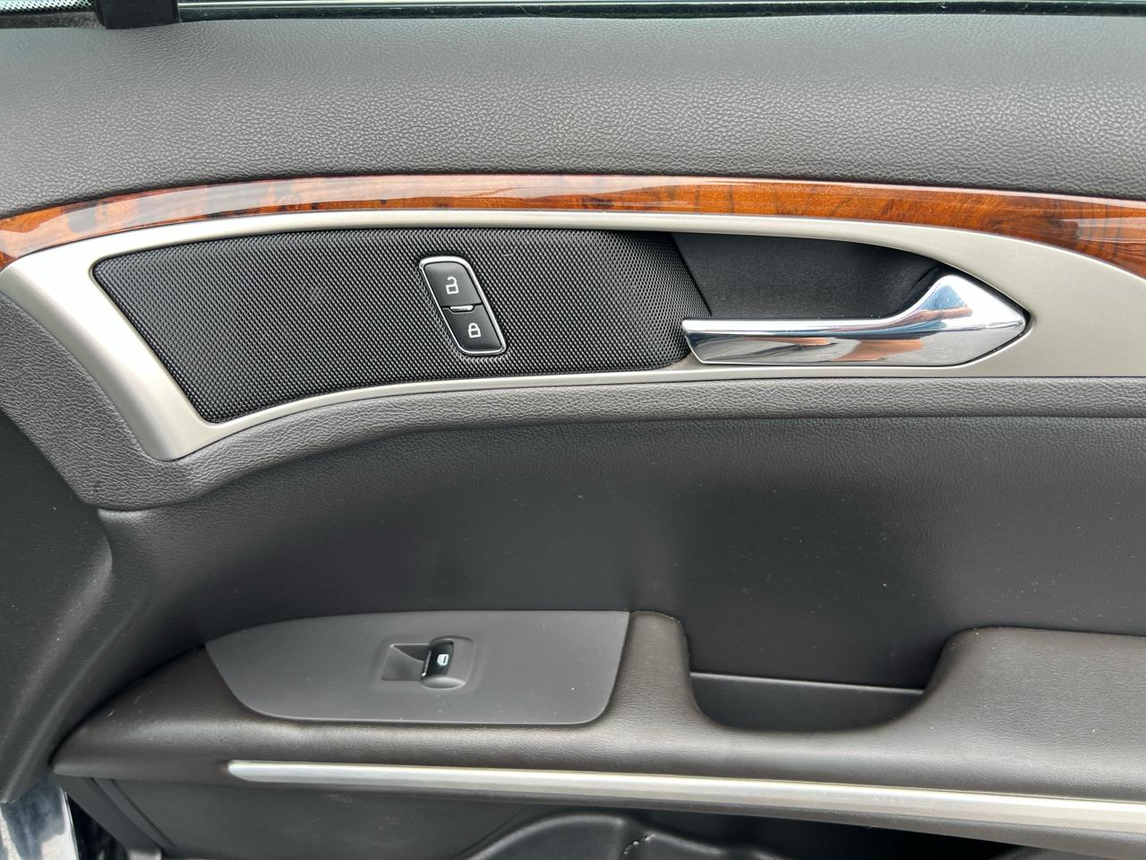 Lincoln MKZ 4dr Sdn FWD 2013