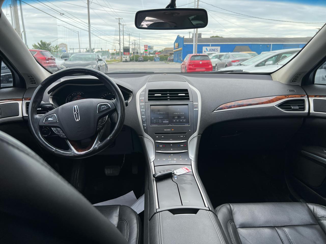 Lincoln MKZ 4dr Sdn FWD 2013