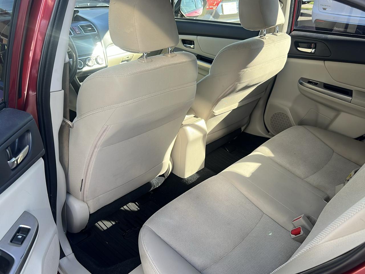 Subaru XV CrossTrek photo 14