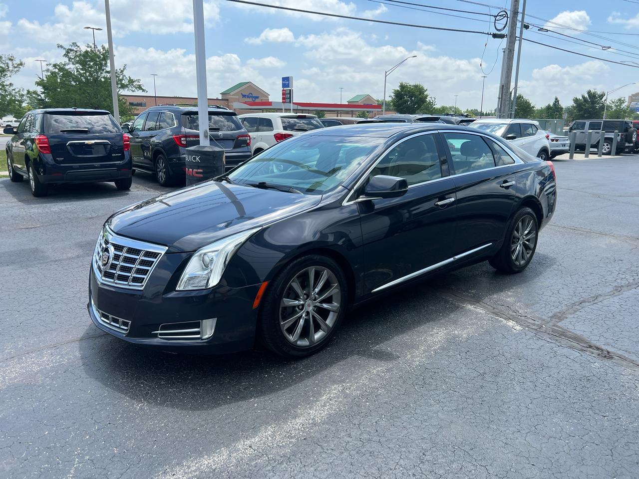 Cadillac XTS 4dr Sdn Premium AWD 2013