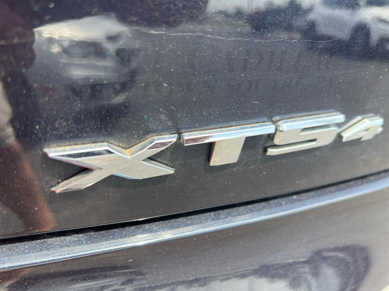 Cadillac XTS 4dr Sdn Premium AWD 2013
