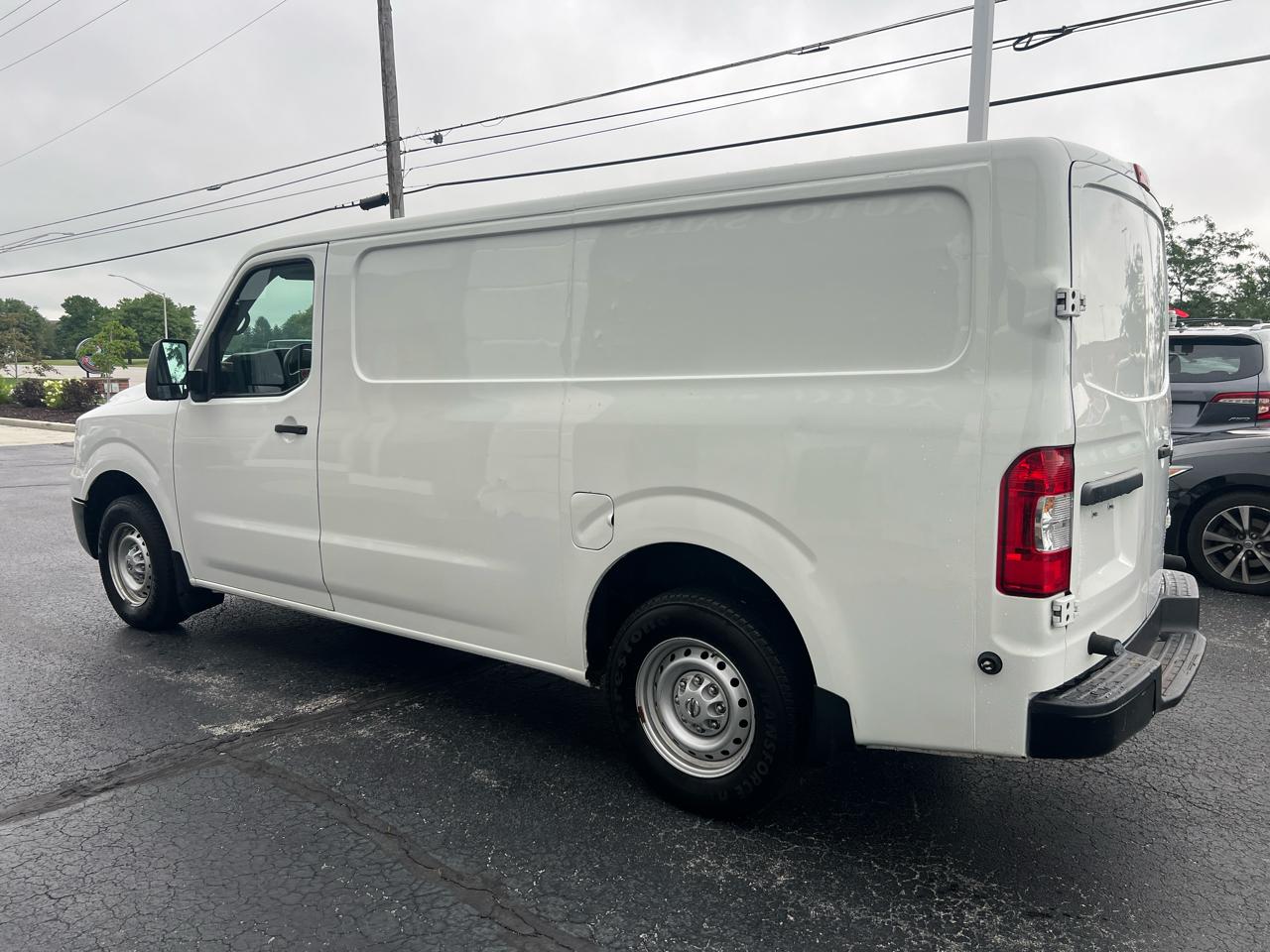 Nissan NV Cargo NV1500 Standard Roof V6 SV 2021