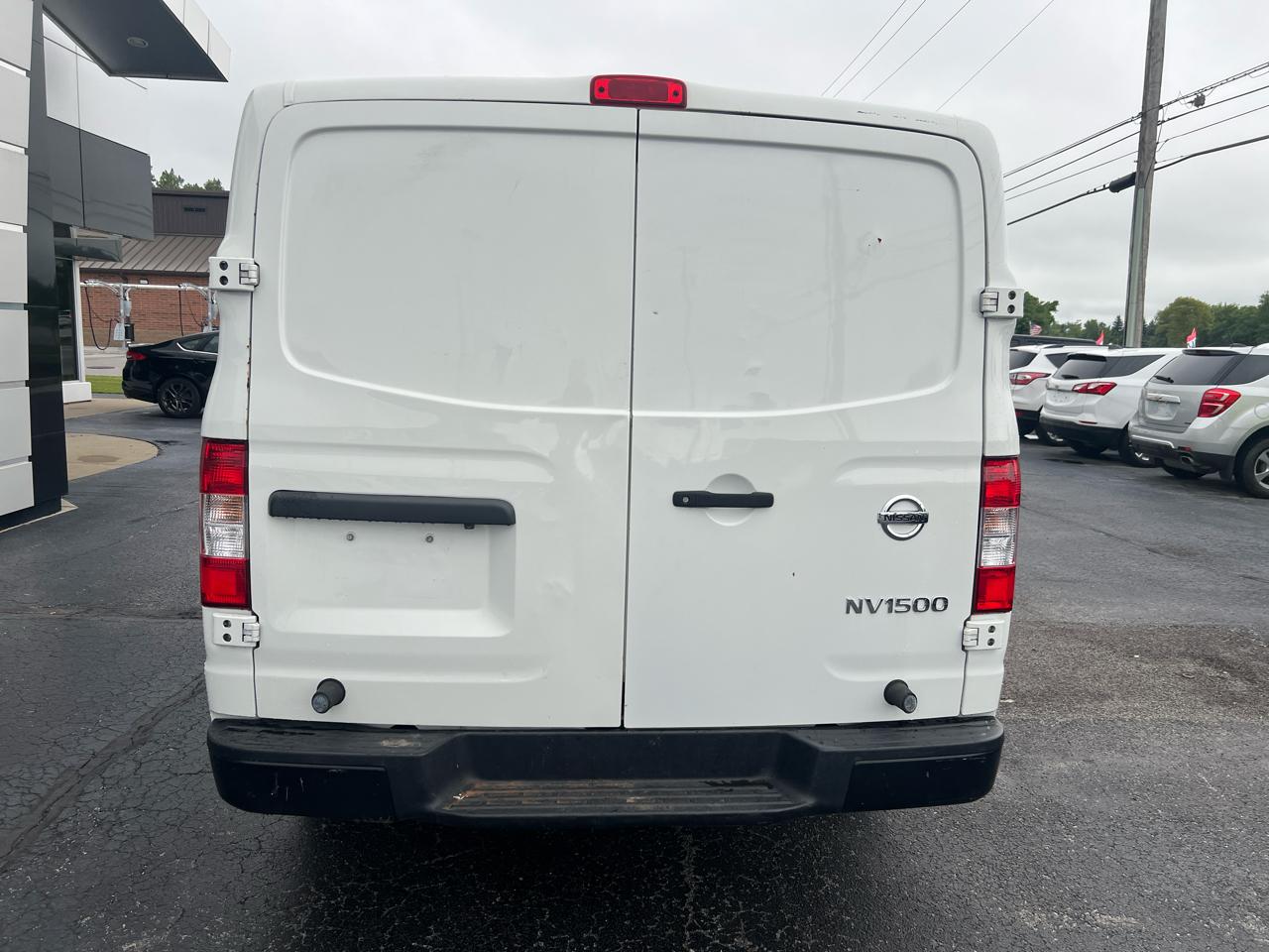 Nissan NV Cargo NV1500 Standard Roof V6 SV 2021