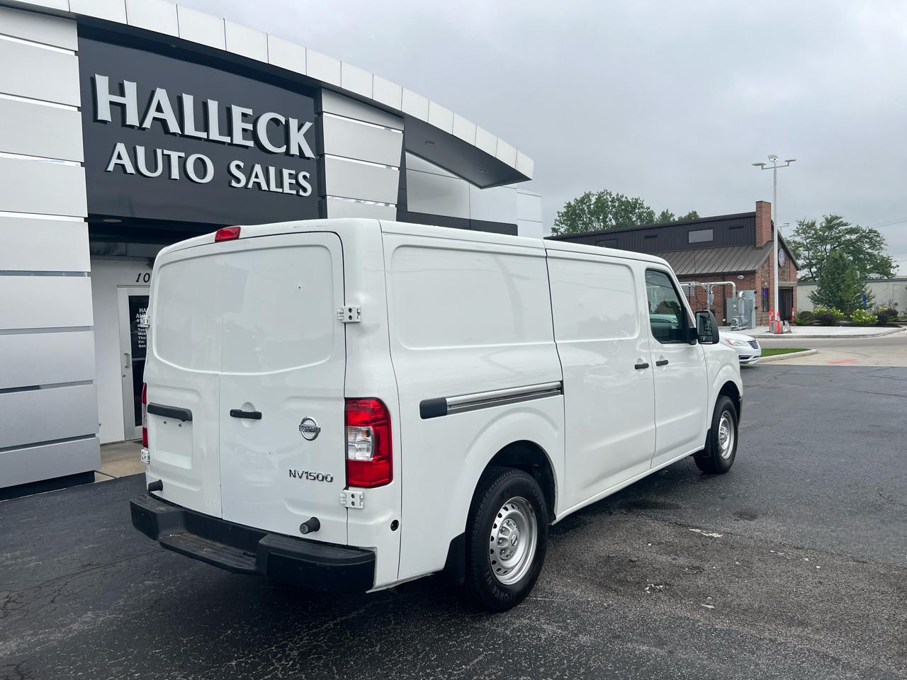 Nissan NV Cargo NV1500 Standard Roof V6 SV 2021