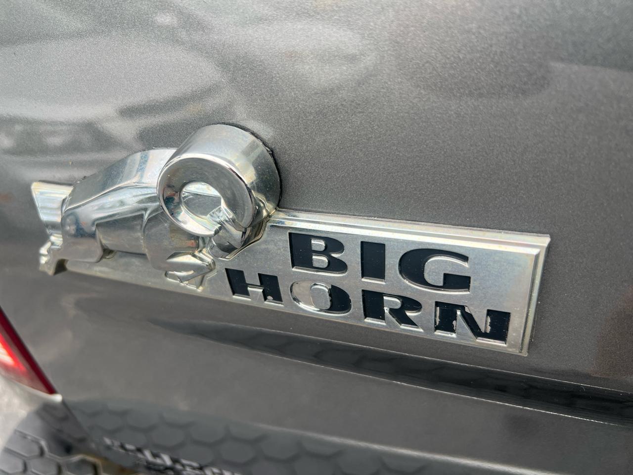 RAM 1500 4WD Crew Cab 140.5" Big Horn 2013