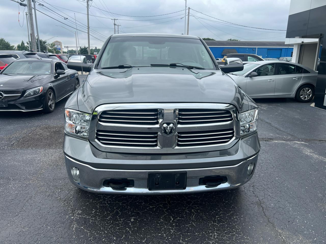 RAM 1500 4WD Crew Cab 140.5" Big Horn 2013