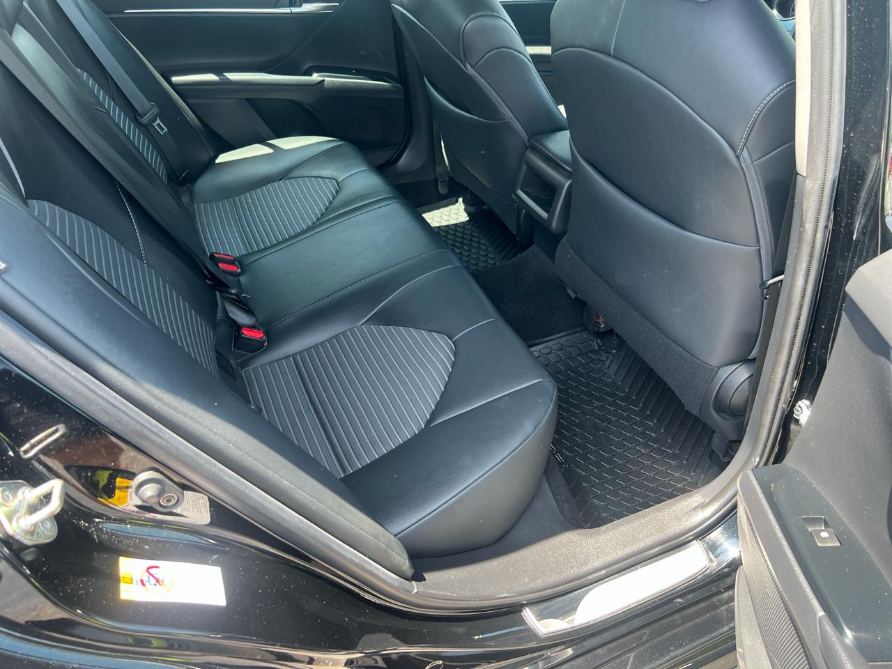 Toyota Camry XLE Auto (Natl) 2018