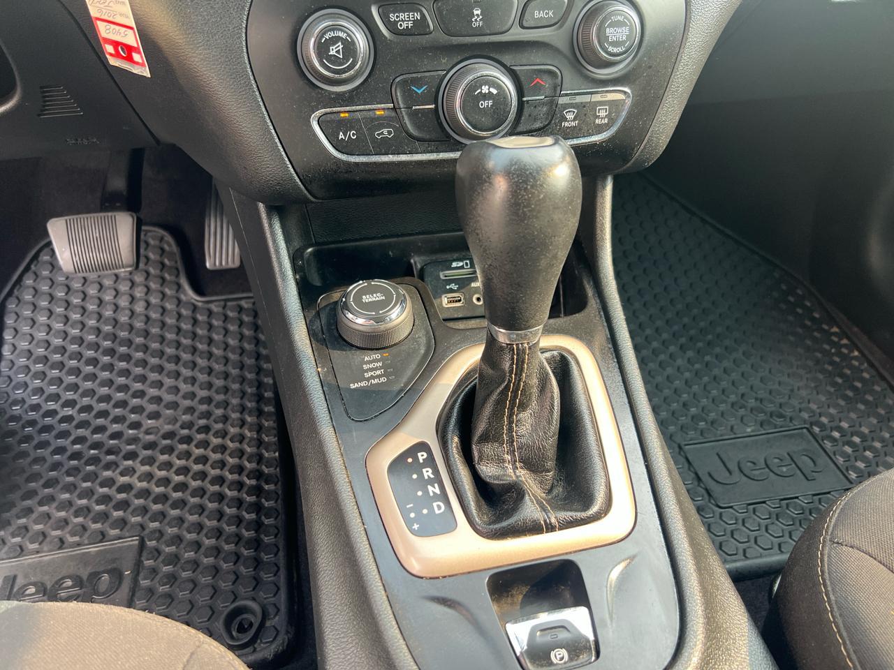 Jeep Cherokee 4WD 4dr Sport 2016