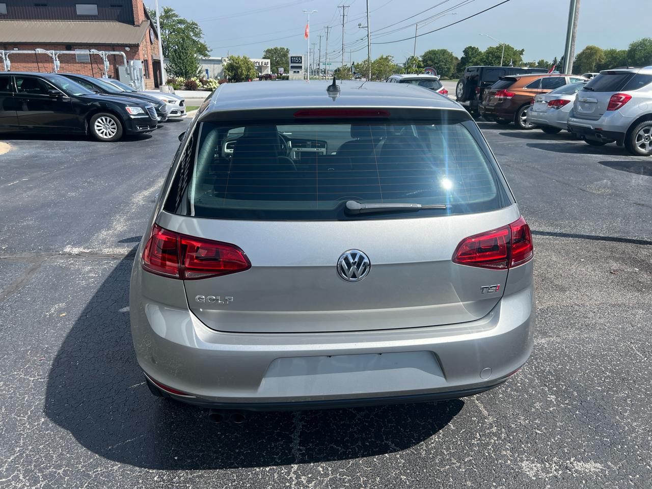 Volkswagen Golf 1.8T 4-Door S Auto 2017