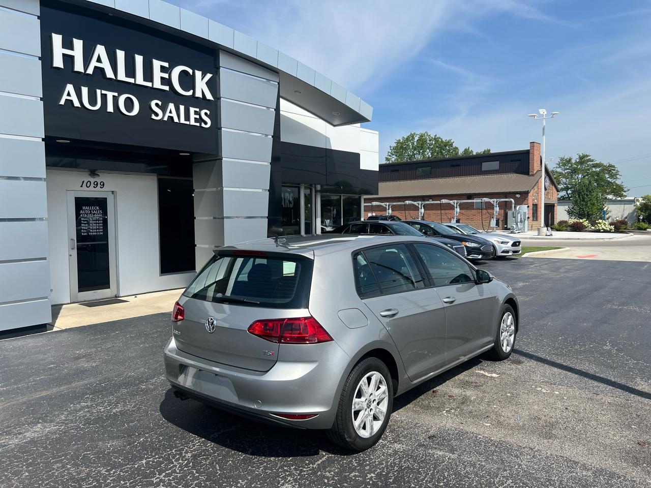 Volkswagen Golf 1.8T 4-Door S Auto 2017