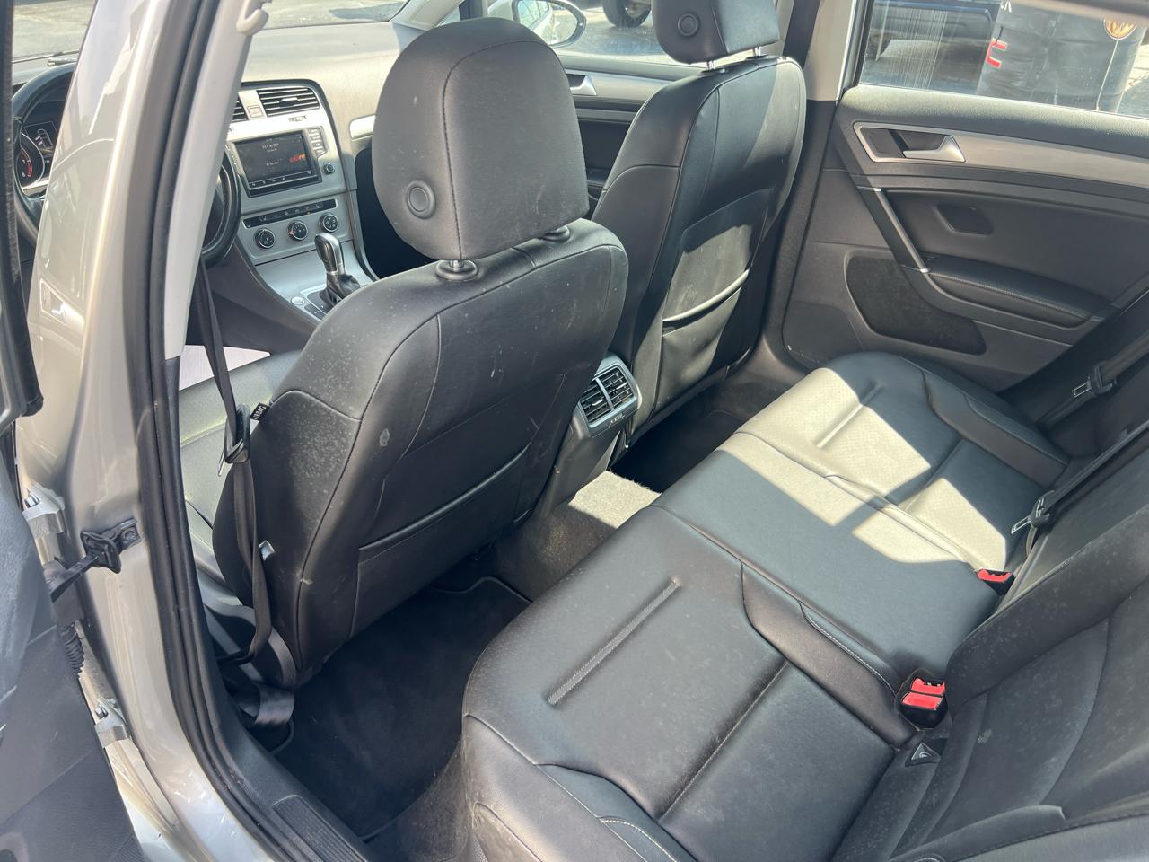 Volkswagen Golf 1.8T 4-Door S Auto 2017