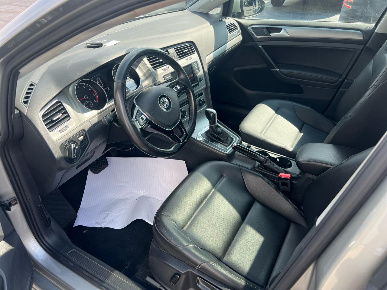 Volkswagen Golf 1.8T 4-Door S Auto 2017