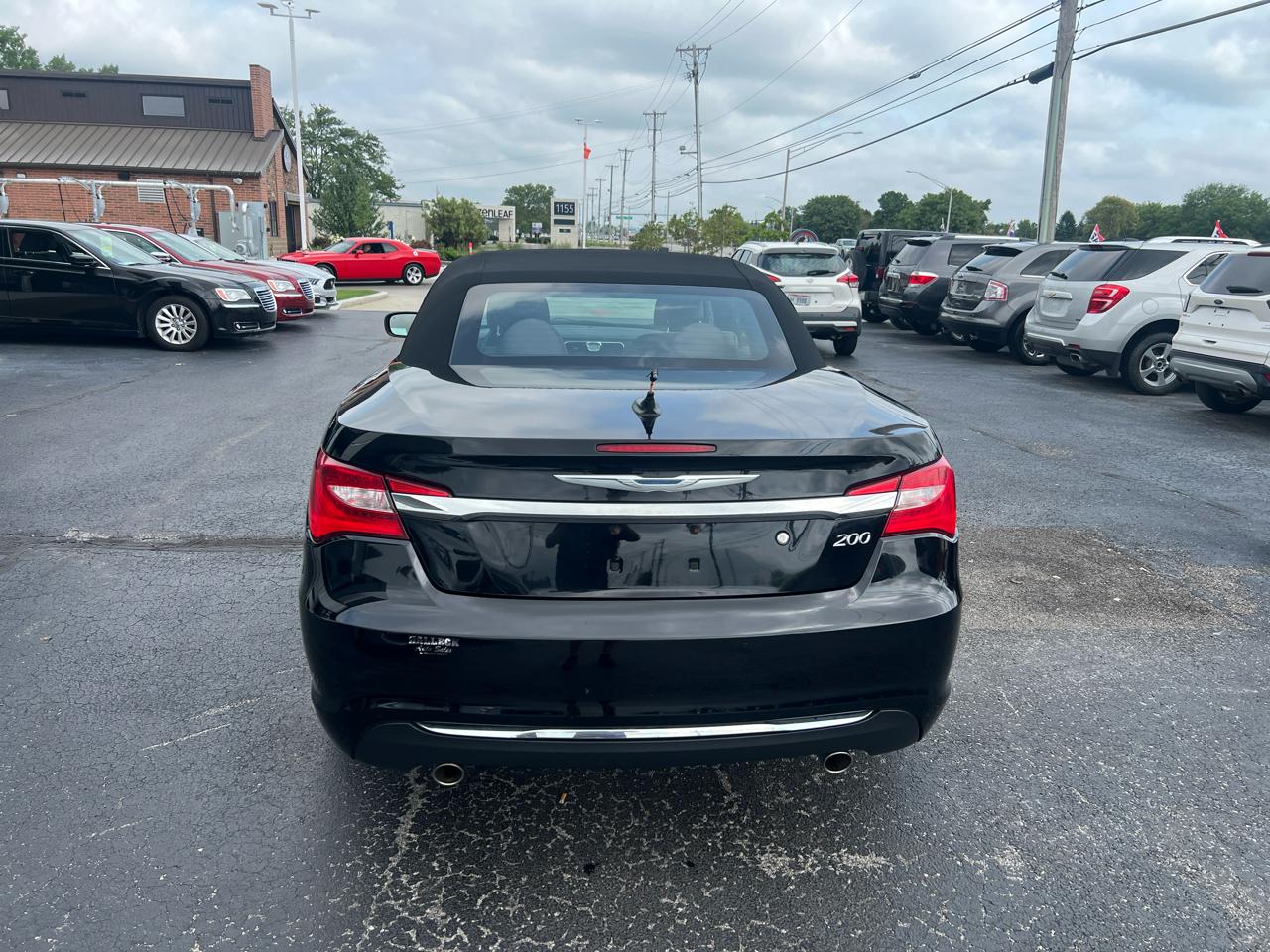 Chrysler 200 2dr Conv Touring 2013