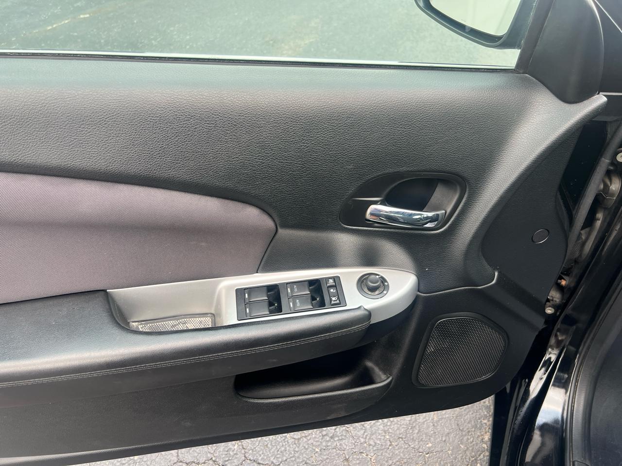 Chrysler 200 2dr Conv Touring 2013